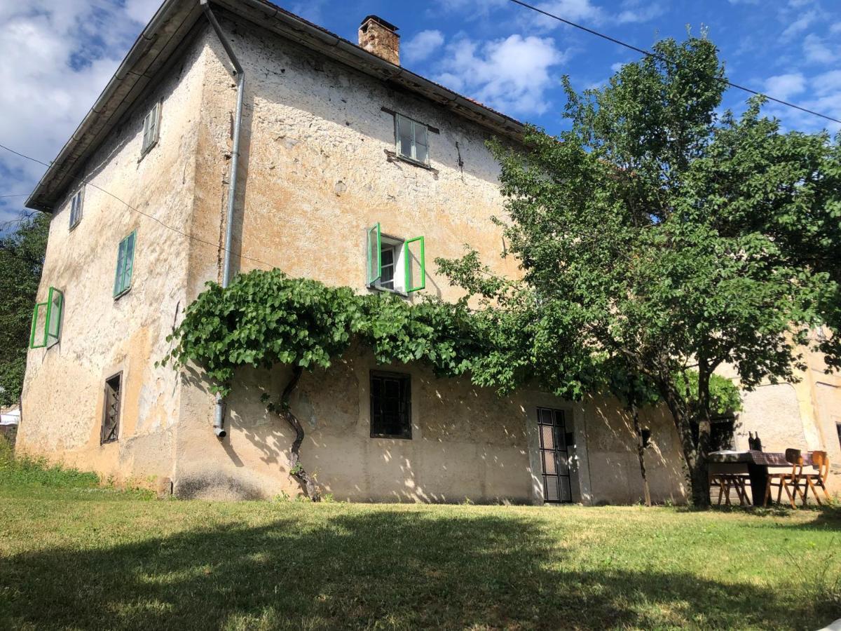 Villa Cultural Monument House Vecchia à Otočac Extérieur photo